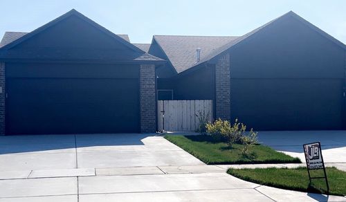 16343-16345 W Lynndale St, Goddard, KS, 67052-9603 | Card Image