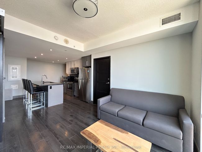 N2502 - 330 Phillip St, Condo with 3 bedrooms, 2 bathrooms and null parking in Waterloo ON | Image 8