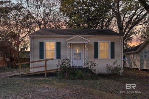 260 Westwood St, Mobile, AL, 36606-4419 | Card Image