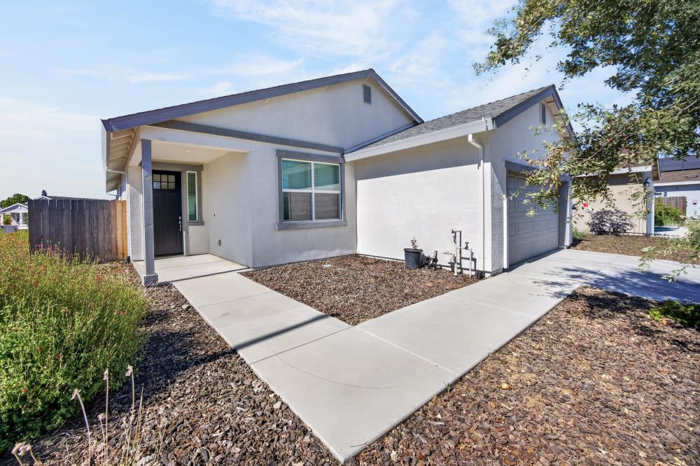 Residential in Rio Linda 2