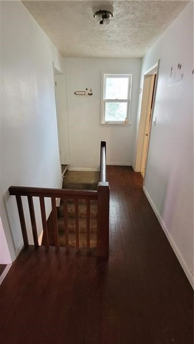 104 Shenango St, House other with 3 bedrooms, 2 bathrooms and null parking in Greenville PA | Image 8