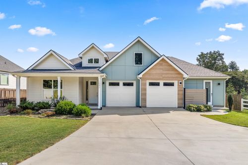 1042 Miller Rd, Greenville, SC, 29607-5530 | Card Image