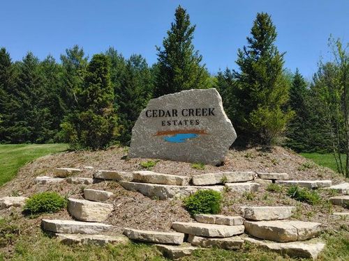 lt66-2456 Boulder Drive, Slinger, WI, 53086 | Card Image