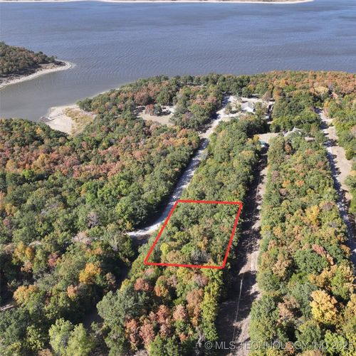 827 N Harbor Dr, Cleveland, OK, 74020-5034 | Card Image