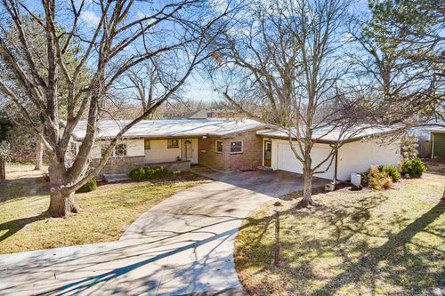 109 S Hilldale Rd, Salina, KS, 67401-3544 | Card Image