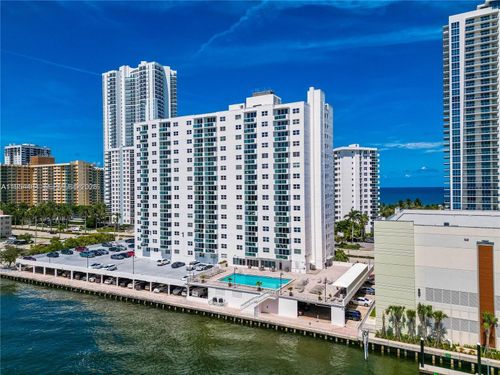 apt-116-3000 S Ocean Dr, Hollywood, FL, 33019-2847 | Card Image