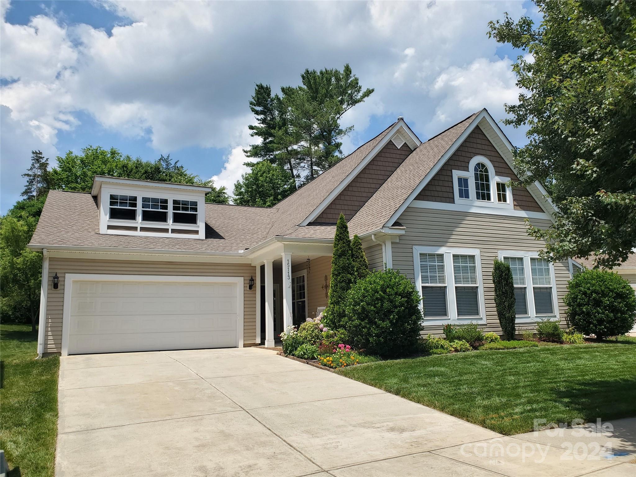 Colonial Park Dr, Huntersville, NC 28078