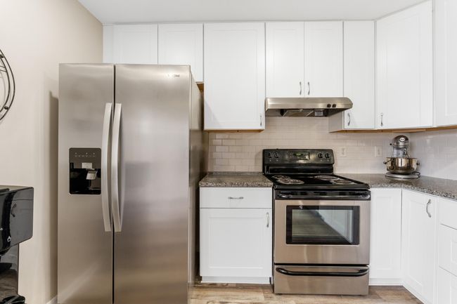 1080 Shady Lake Dr, Condo with 2 bedrooms, 4 bathrooms and null parking in Columbus OH | Image 21