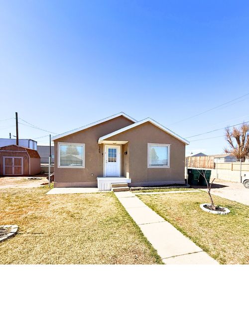 245 N 100 W, Vernal, UT, 84078-1901 | Card Image