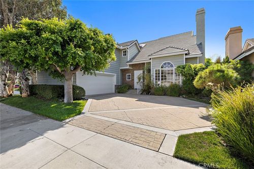4192 Shorebreak Dr, Huntington Beach, CA, 92649-2183 | Card Image