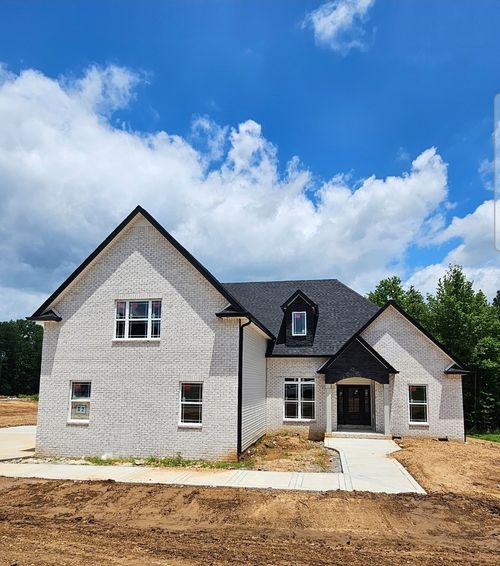 625 Bumblebee Way, Clarksville, TN, 37042-1980 | Card Image