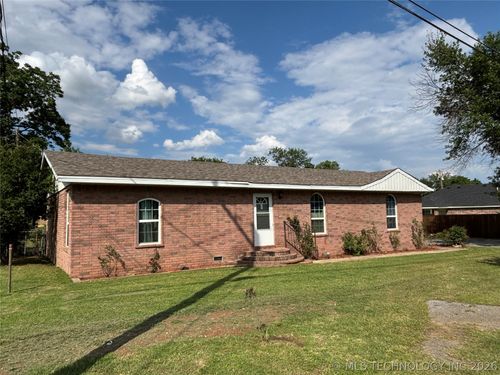 108 W Bryan Ave, Calera, OK, 74730-1389 | Card Image