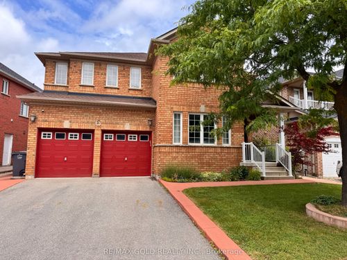 6 Nina Pl, Brampton, ON, L7A2E4 | Card Image