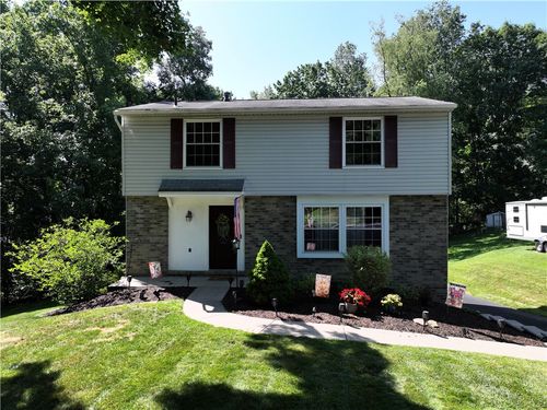 158 Squirrel Hollow Rd, Gibsonia, PA, 15044-7924 | Card Image