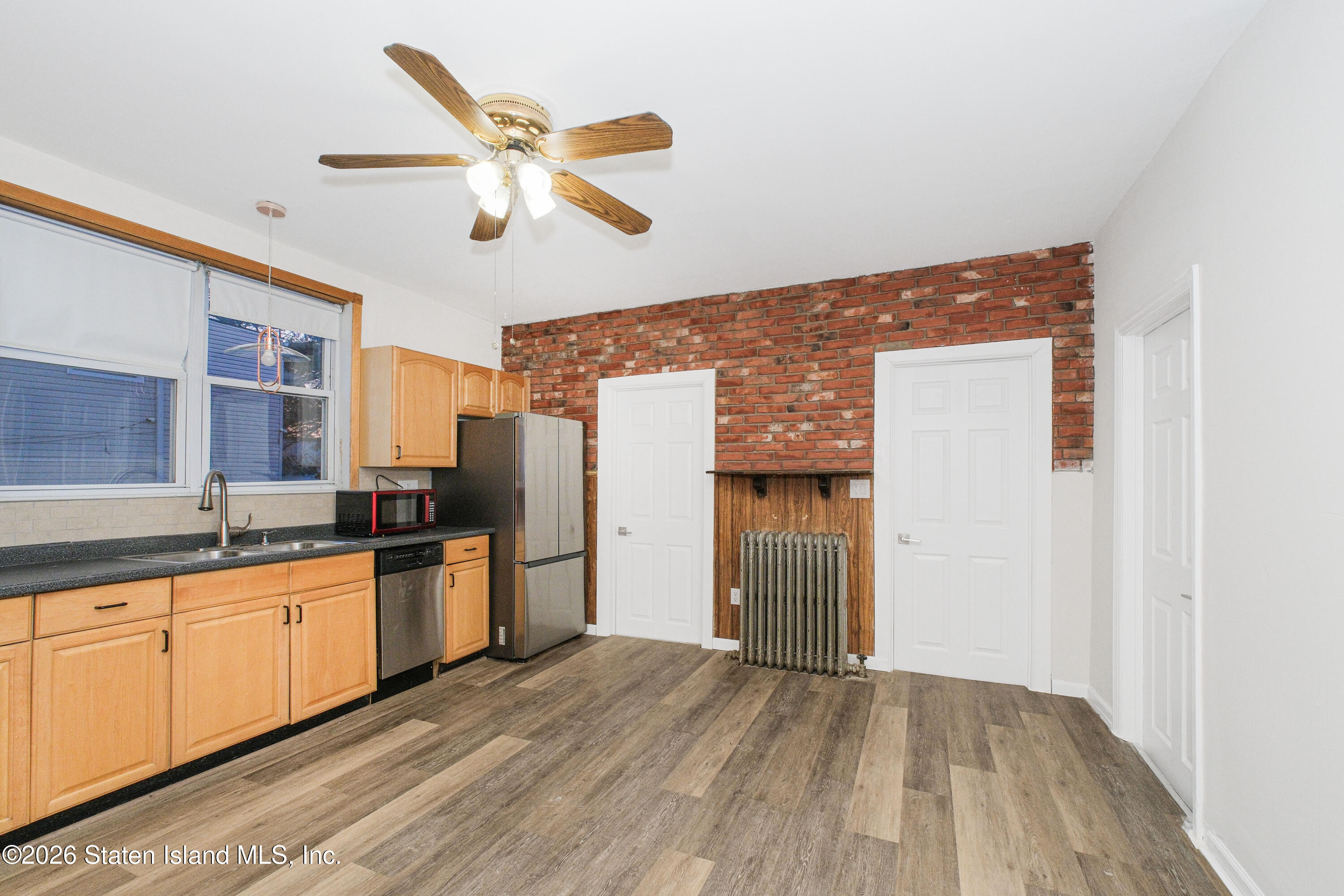 Residential Lease in Staten Island 4