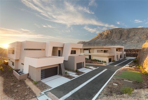 17-4 Harlow View Ct, Henderson, NV, 89012-7321 | Card Image