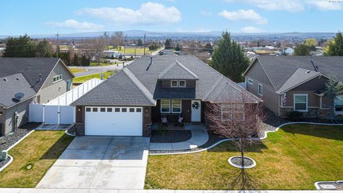 6006 Pimlico Dr, Pasco, WA, 99301-6035 | Card Image