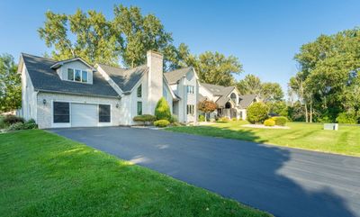 281 Red Hickory Drive, House other with 4 bedrooms, 3 bathrooms and null parking in Greece NY | Image 3