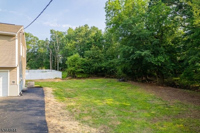 300 Lodge St, House other with 4 bedrooms, 2 bathrooms and null parking in Piscataway NJ | Image 23