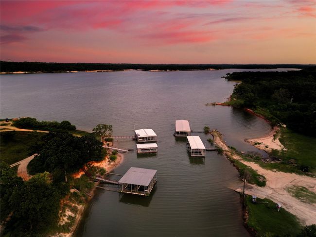 Short walk to the boat ramp and beach access from the subdivision | Image 29