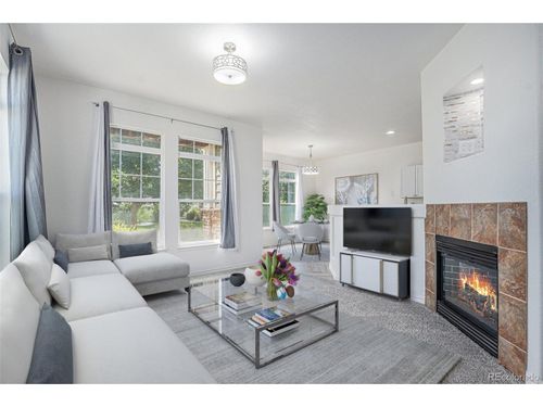 61-3000 E 112th Ave, Northglenn, CO, 80233-4681 | Card Image