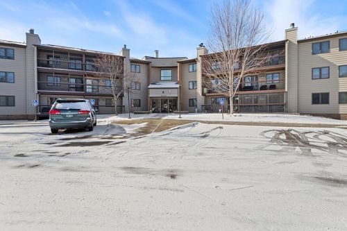 2319-4300 Trenton Ln N, Plymouth, MN, 55442-2845 | Card Image