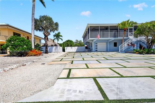 2557 Sombrero Blvd, Marathon, FL, 33050-2461 | Card Image