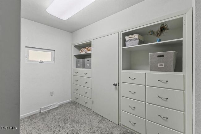 1902 Lamont St, House other with 5 bedrooms, 4 bathrooms and null parking in Kingsport TN | Image 34