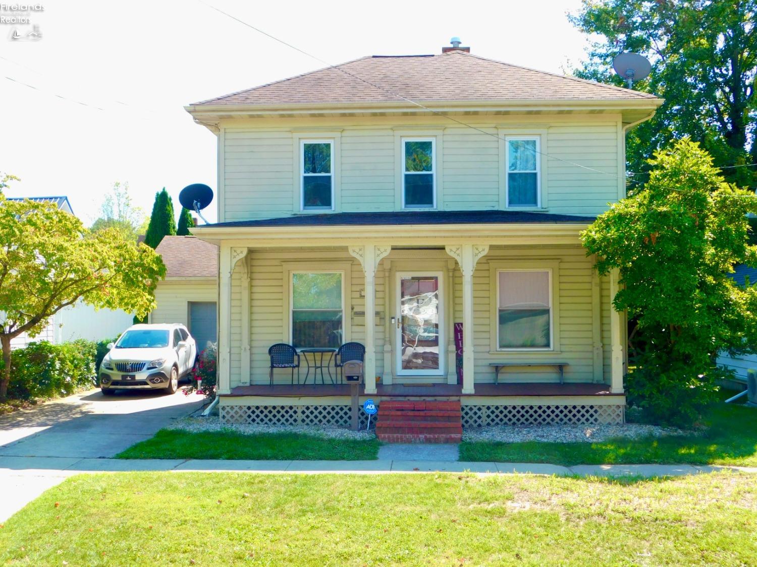 Elm St, Norwalk, OH 44857