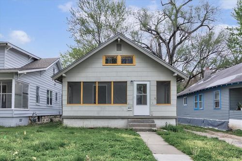 6015 Park Ave, Kansas City, MO, 64130-3454 | Card Image