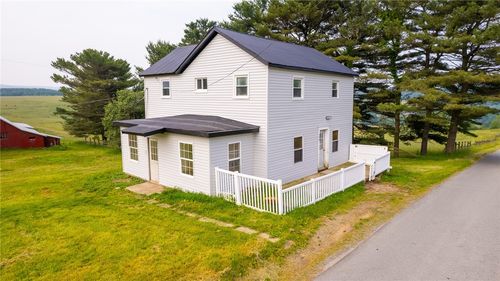 198 Mountain View Rd, Champion, PA, 15622-4049 | Card Image