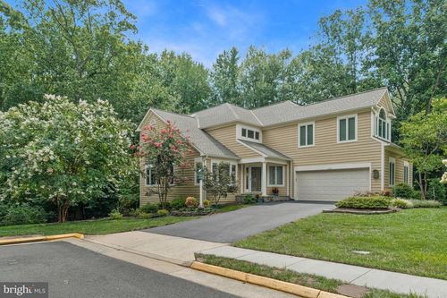 1322 Pavilion Club Way, RESTON, VA, 20194-1338 | Card Image