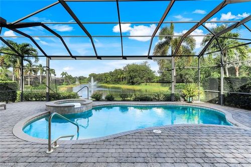 5799 Hammock Isles Dr, NAPLES, FL, 34119-4695 | Card Image