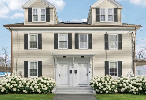 39-39 Forest St, Arlington, MA, 02476 | Card Image
