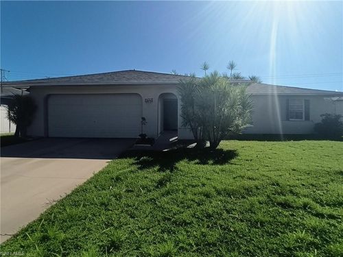1815 11th Ave, Cape Coral, FL, 33990-4567 | Card Image