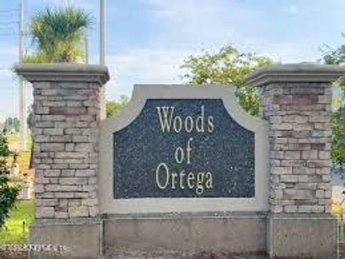 8-11-6984 Ortega Woods Dr, JACKSONVILLE, FL, 32244-7861 | Card Image