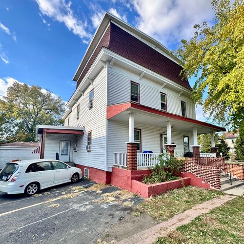 101 Eastern Ave, Joliet, IL, 60433-1056 | Card Image