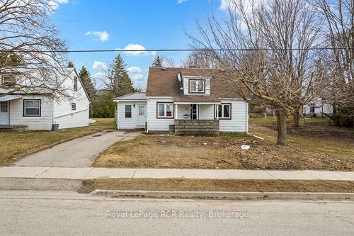 81 Lorne St, Markdale, ON, N0C1H0 | Card Image