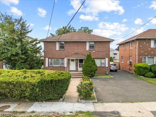 1212 Burnet Ave, Union, NJ, 07083-4910 | Card Image