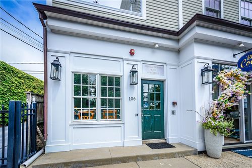 2-106 William St, Newport, RI, 02840-3309 | Card Image