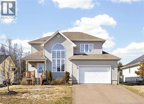 75 Savannah Dr, Moncton, NB, E1A0J5 | Card Image