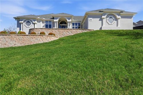 1608 Nw Sunridge Dr, Blue Springs, MO, 64015-3533 | Card Image