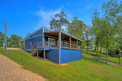 181 Lake St, Burkeville, TX, 75932-2645 | Card Image