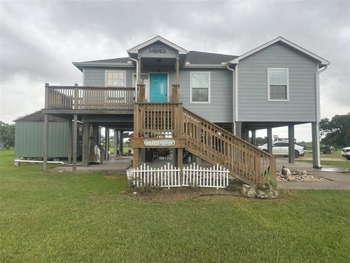 10513 Gulfway Dr S, Sabine Pass, TX, 77655 | Card Image