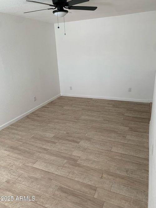c-1759 W Hadley St, Phoenix, AZ, 85007-3528 | Card Image