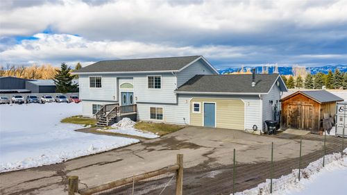 120 Jensen Rd, Columbia Falls, MT, 59912-9217 | Card Image