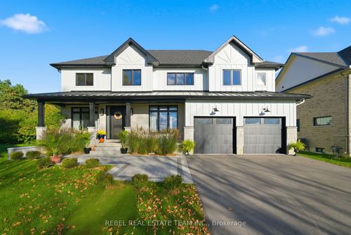 {{alt}} | Card Image