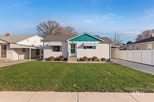 720 S Diamond St, Nampa, ID, 83686-5531 | Card Image