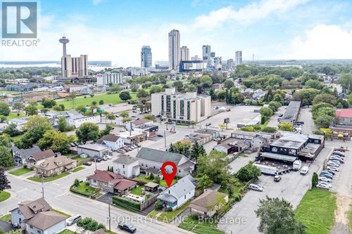5754 Spring St, Niagara Falls, ON, L2G1R1 | Card Image
