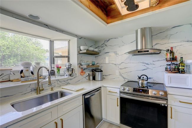 985 George St, House other with 2 bedrooms, 2 bathrooms and null parking in SEBASTIAN FL | Image 16
